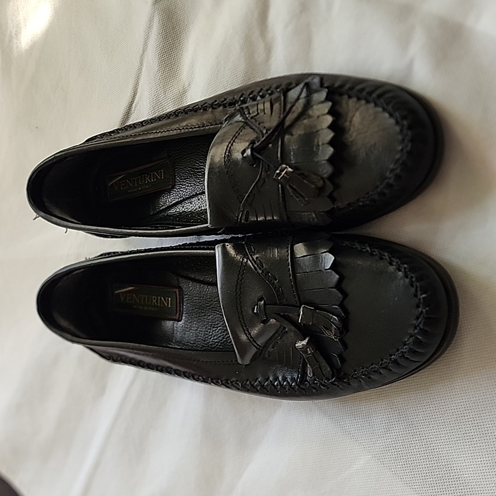 Venturini Slip on Loafer size 10.5